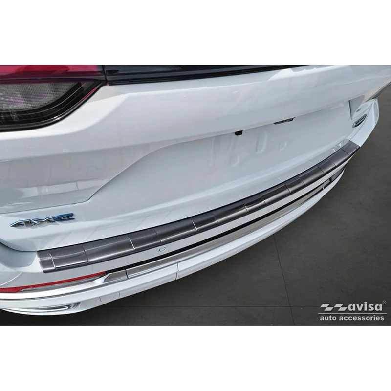 Avisa Black Stainless Steel Rear bumper protector compatible with Jeep Grand Cherokee V (WL) 2022- 'Ribs'