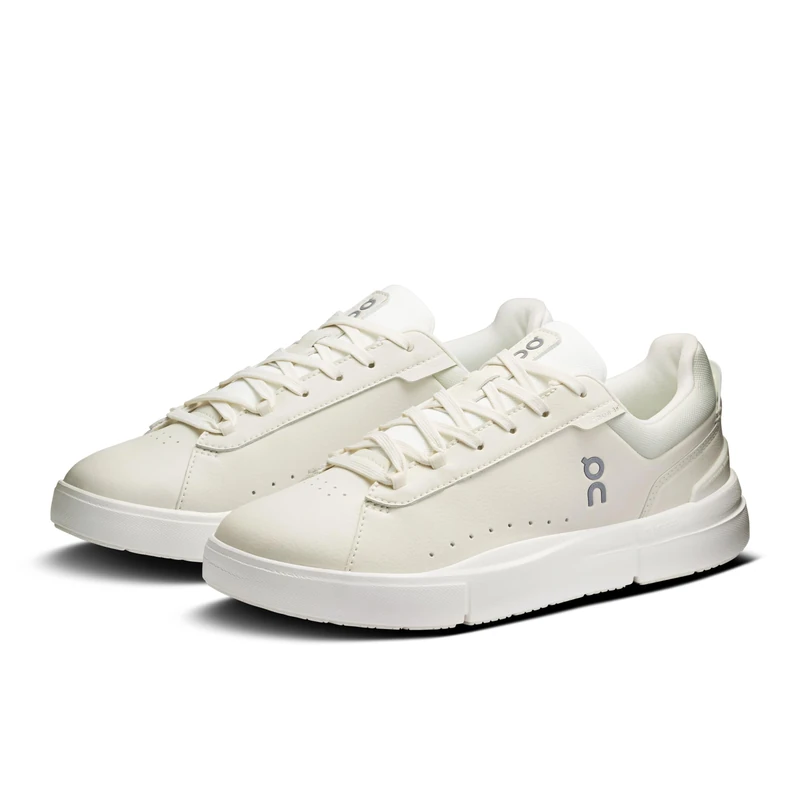 On Running The Roger Advantage Sneaker Ivory
