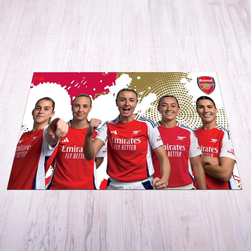 Licensed Décor Arsenal FC Mat - Extra Large (200cm (w) x 150cm (h) - Womens Player Mix 1 - Image 1