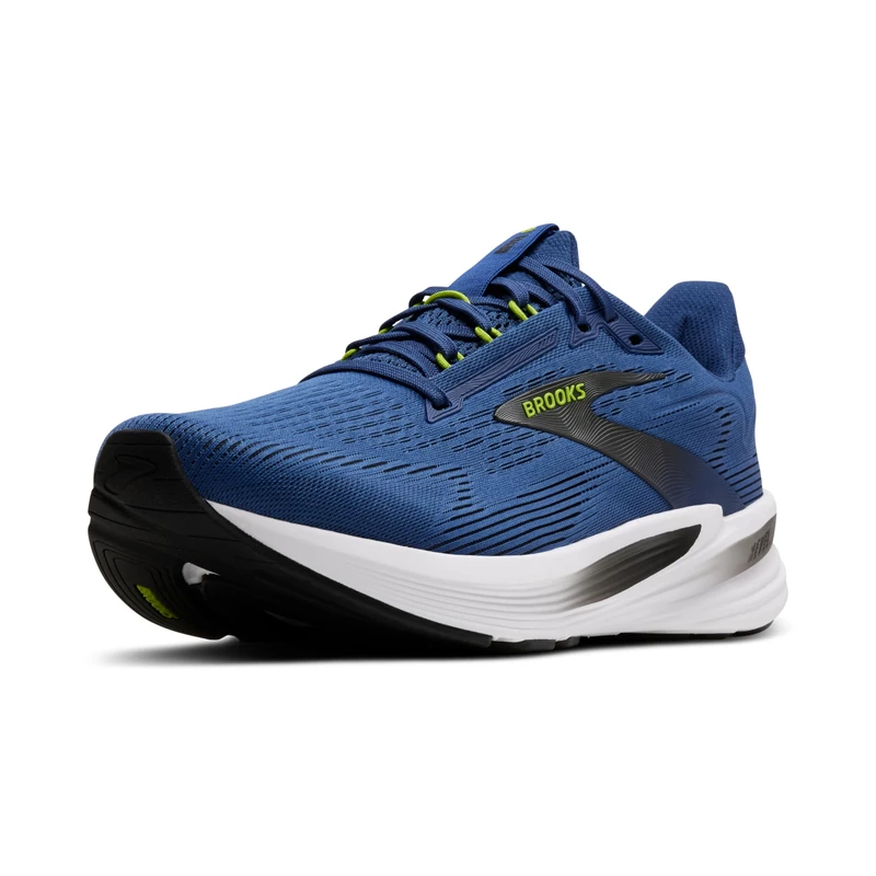 BROOKS Revel 8 Sneaker