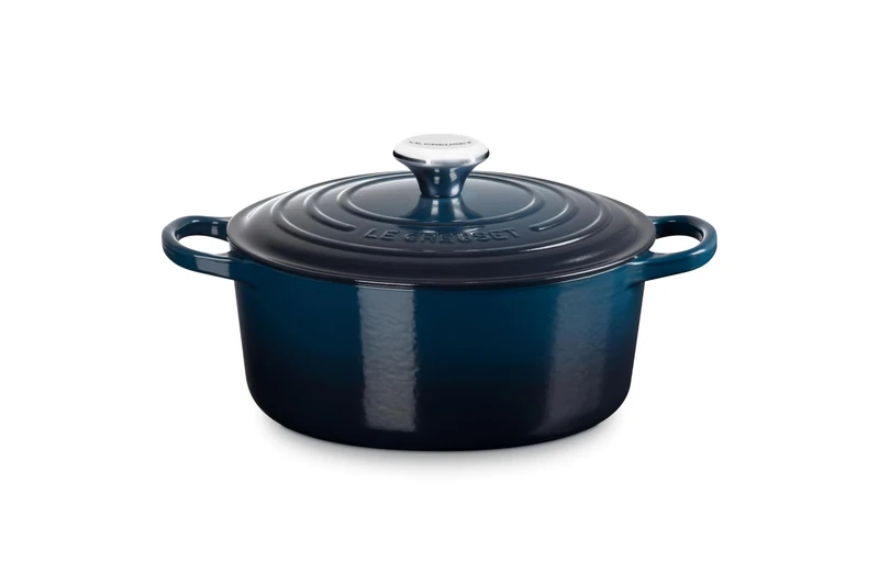 Le Creuset Signature Enamelled Cast Iron Round Casserole Dish With Lid, 24 cm, 4.2 Litres, Nuit