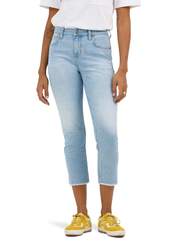 Lee Womens Legendary 23 Capri Jean, Lunar Light, 18 US