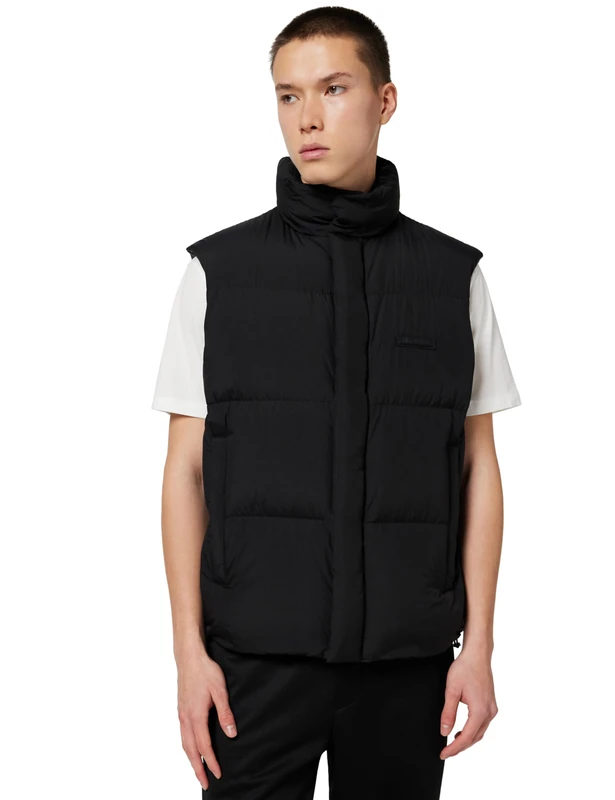 Armani Exchange Men's Cross Gender, Zip Closure Logo Patch Down Waistcoat, black, L