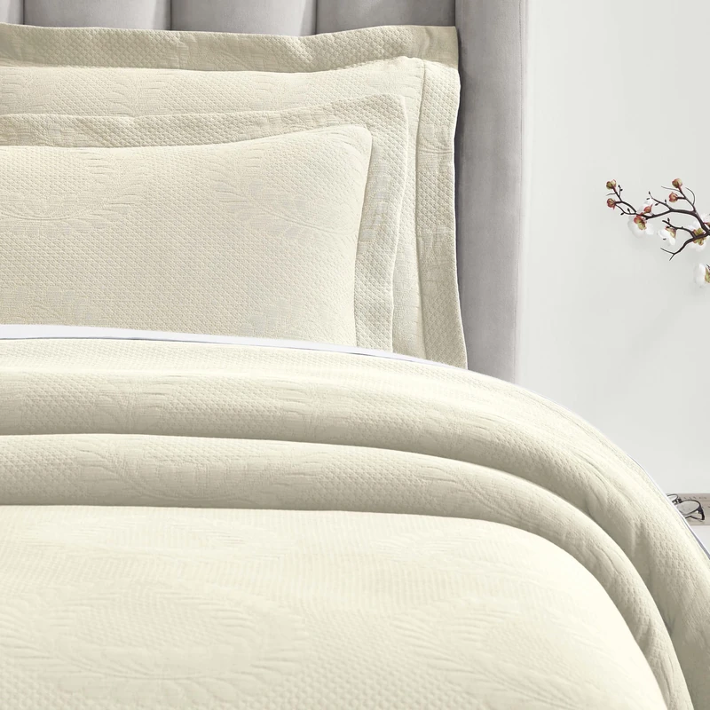 Superior 3 Piece Cotton Bedspread Set, Home Bed Decor, Decorative Bed Spread, 2 Pillow Shams, Medium Weight Blanket, Matelasse Coverlet, Bedding Essentials, Peploi Collection, Queen, Ivory