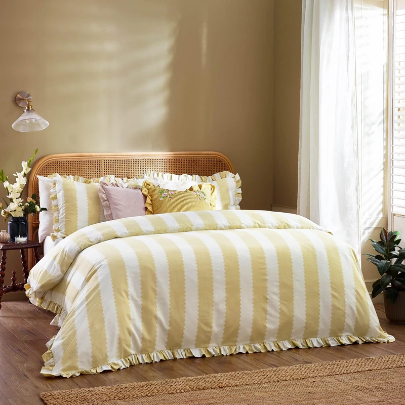 Wylder Birdie Stripe Duvet Cover Set – Reversible Ruffled Cotton Rich Striped Bedding (Butter Yellow - Super King)