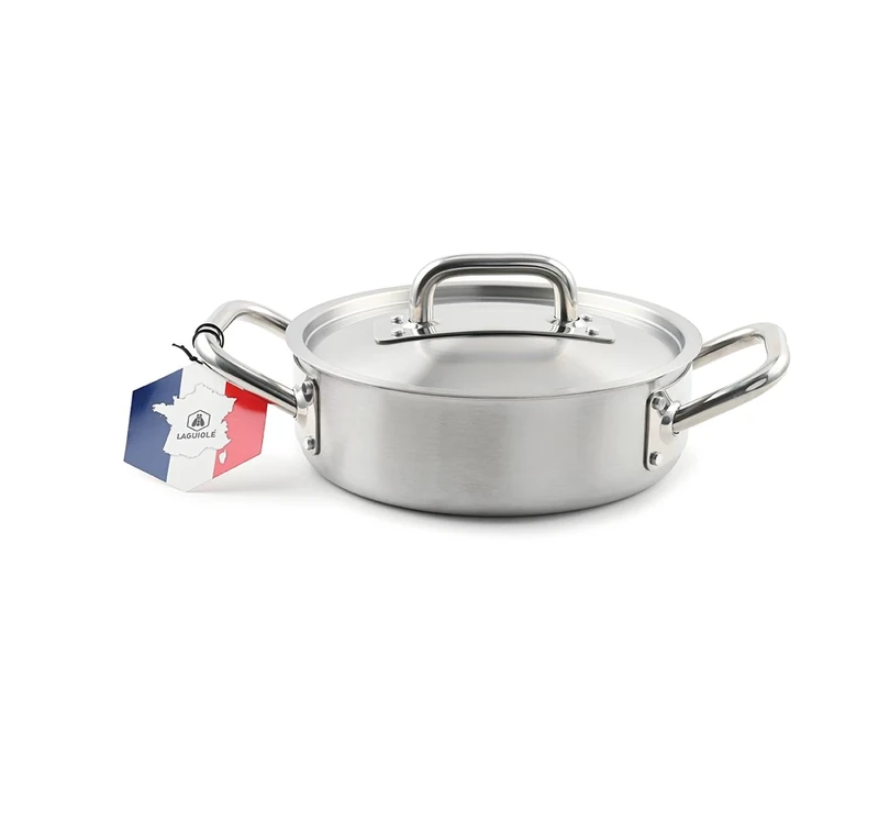 LAGUIOLE, Triplex Dutch Oven 24 x 8,5 cm Triplex 304/aluminum/430 Stainless Steel, 3L Capacity, Compatible with All Heat Sources Including Induction, Easy Cleaning, Professional Handles, Silver Color