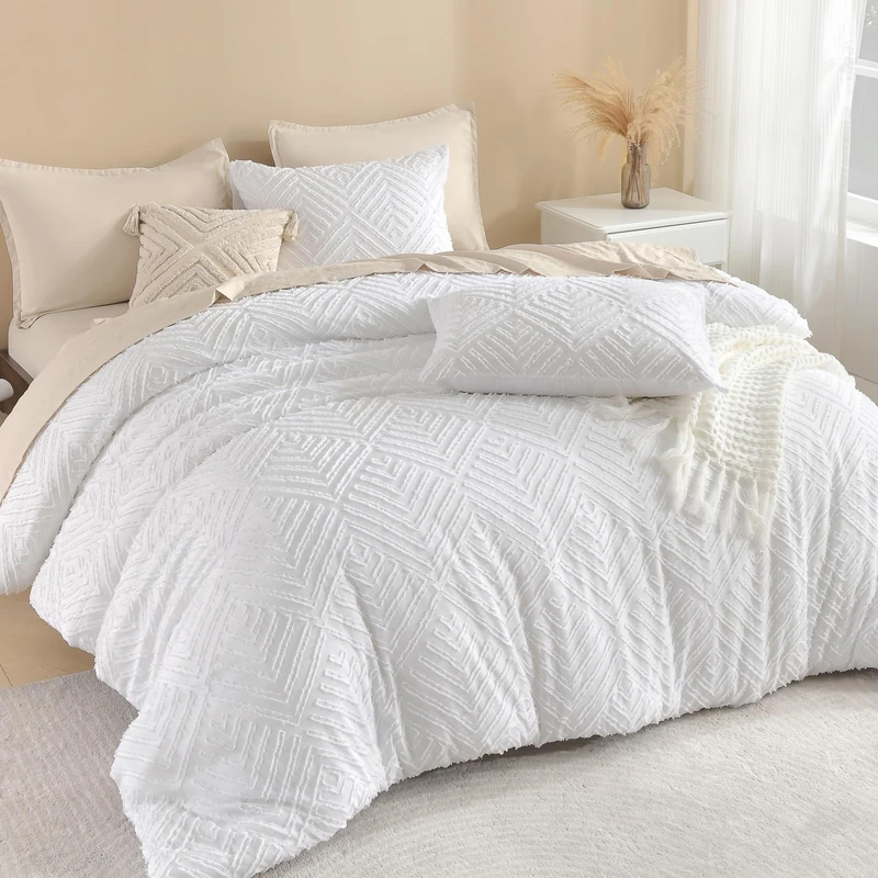 Litanika Oversized King Comforter Set, 3 Pcs White Tufted Boho Bedding Set