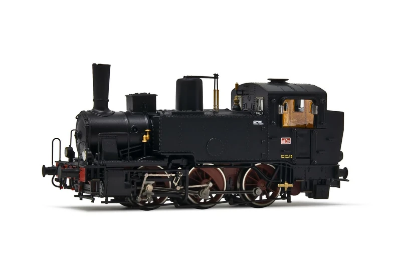 Rivarossi HR2918S FS steam locomotive Gr835 with electric lamps and white DCC model RailwayLoco - Steam