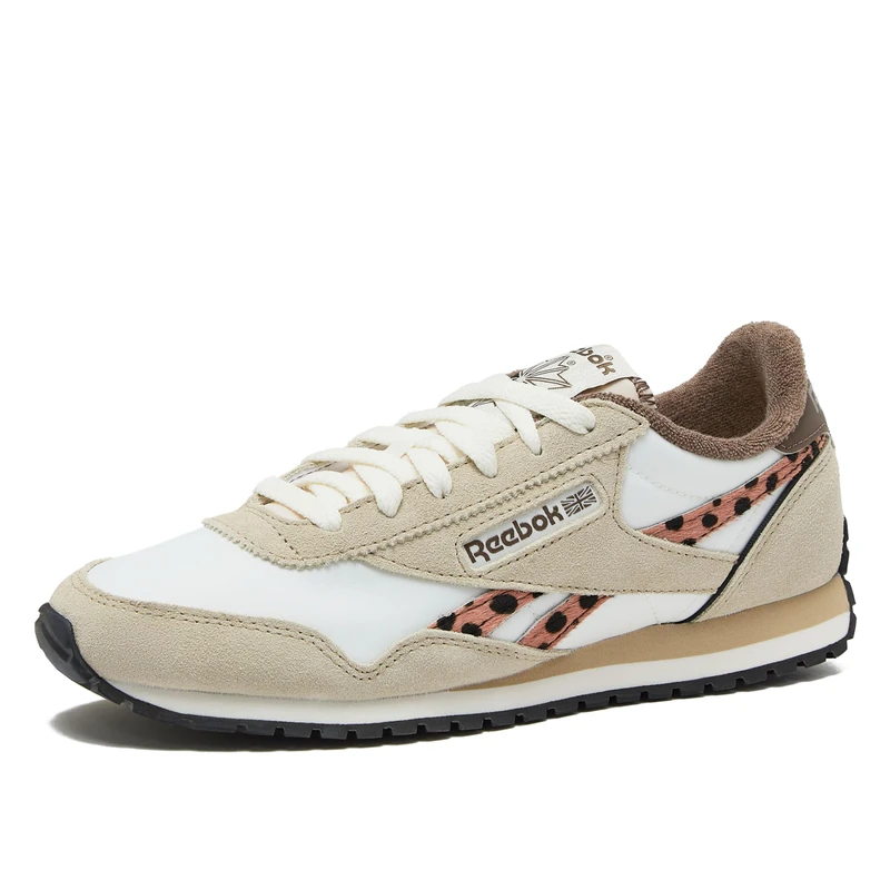 Reebok Women's Classic AZ Sneakers, Chalk/Classic Beige/Trek Grey, 6.5 UK