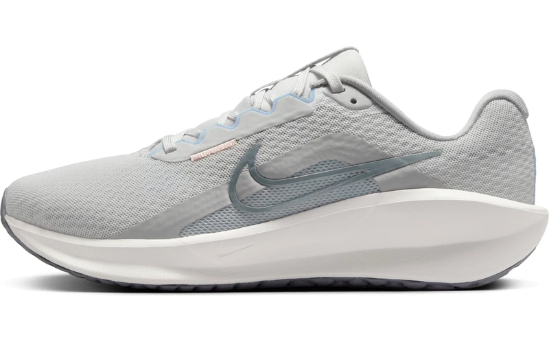 NIKE Downshifter 13 Sneaker