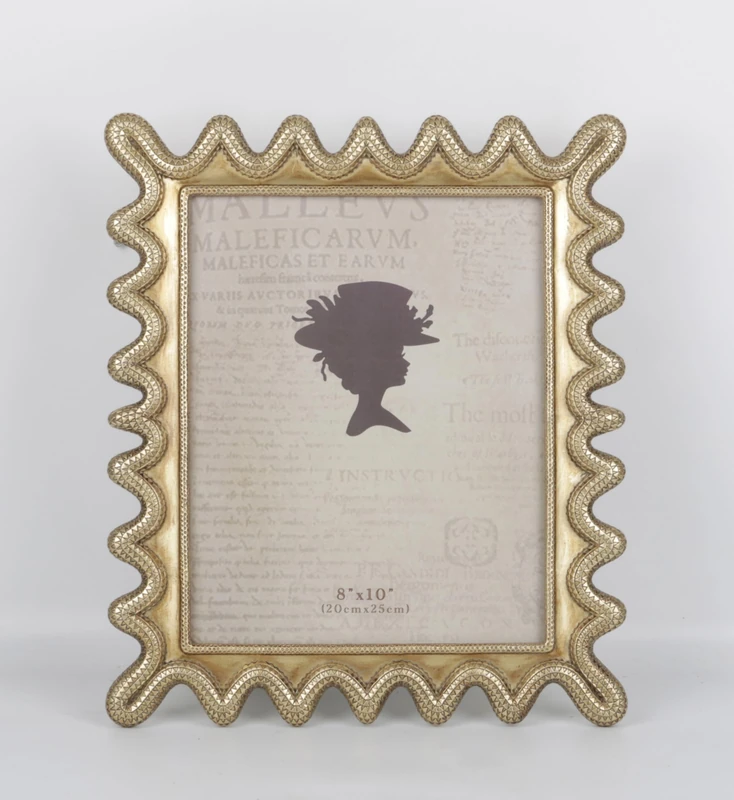 Dorado Resin Photo Frame - Image 1