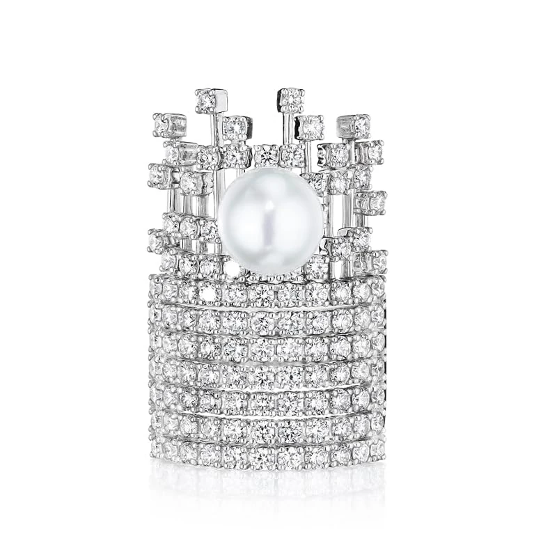 Hueb,18k Luminus White Gold Ring With 3.55 Cts Vs-Gh Diamonds And Pearl,7