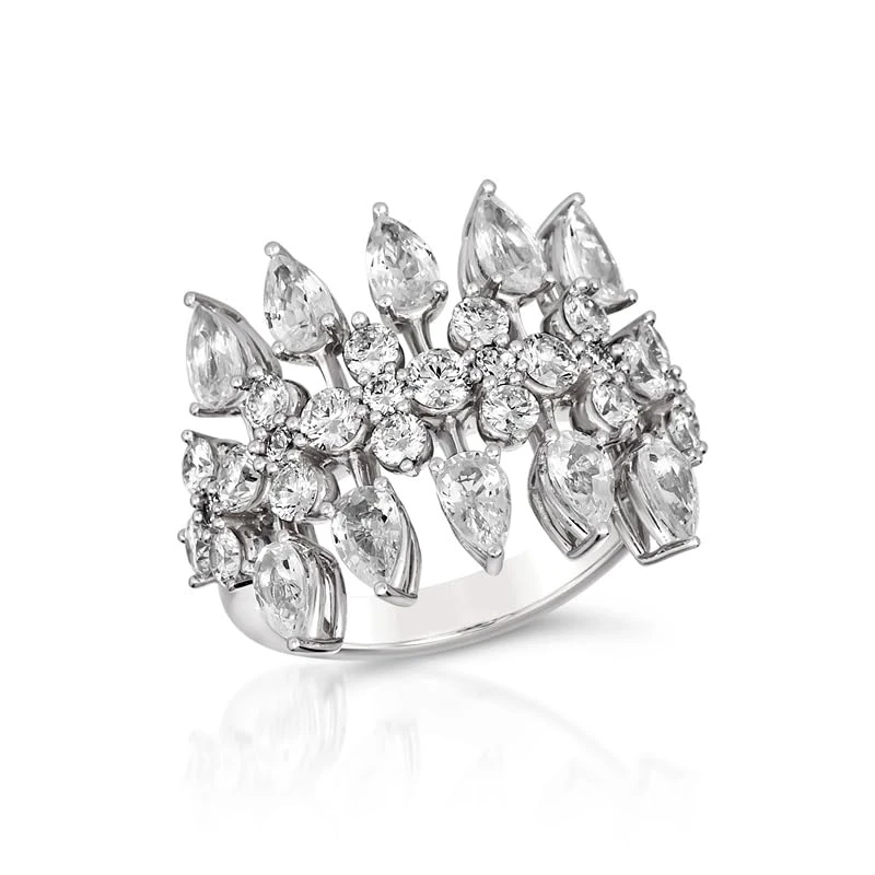 Hueb,18k Amazonia (cocar) White Gold Ring With 1.41 Cts Vs-Gh Diamonds And Sapphire,7