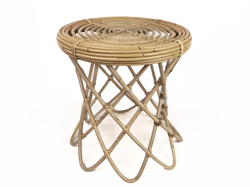 AlexandreHouse Mesa Redda Rattan
