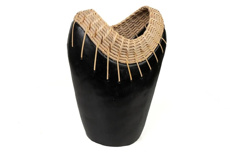 FLORERO CERAMIC BLACK/RATTAN