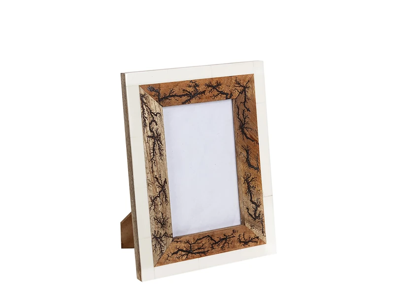 Resin Photo Frame - Image 1