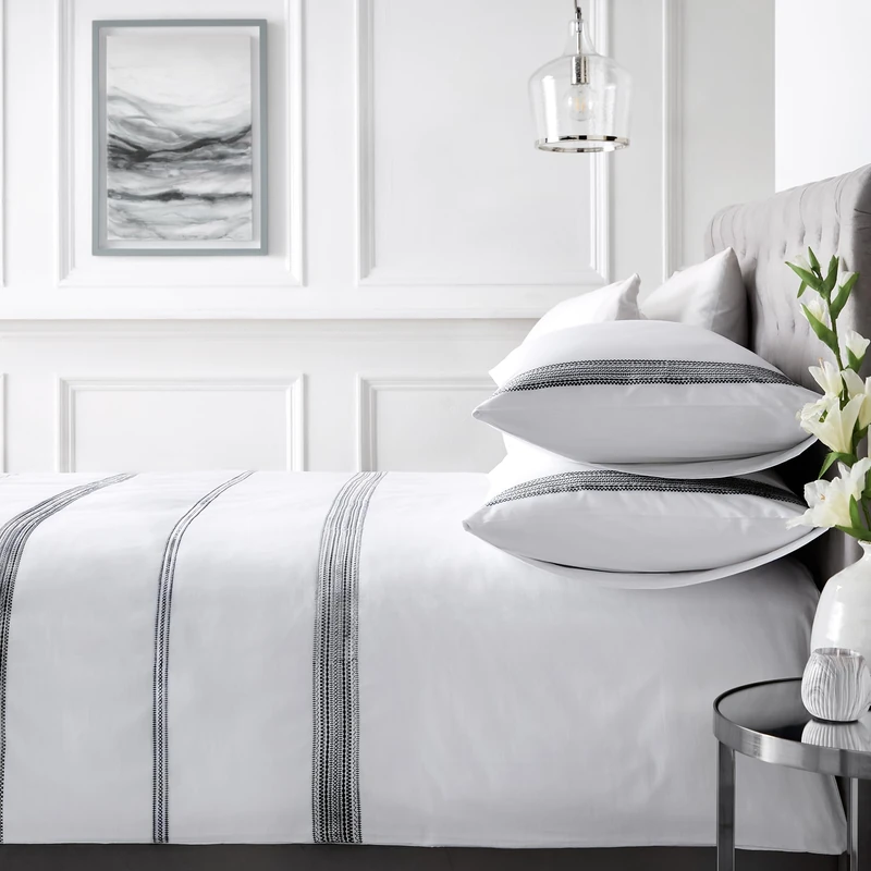 Appletree Embroidered Duvet Cover – White with Black Detailing – Double Size (200 x 200cm) – 100% Cotton – 200 Thread Count – 2 Pillowcases – Hotel-Style Luxury Bedding