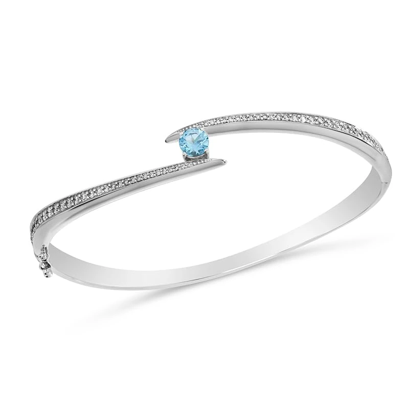 Hueb,18k Amazonia (cocar) White Gold Bracelet/bangle With 0.74 Cts Vs-Gh Diamonds And Aquamarine,MEDIUM