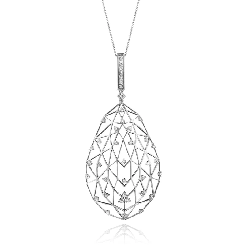 Hueb,18k Estelar White Gold Necklace With 1.13 Cts Vs-Gh Diamonds,18"