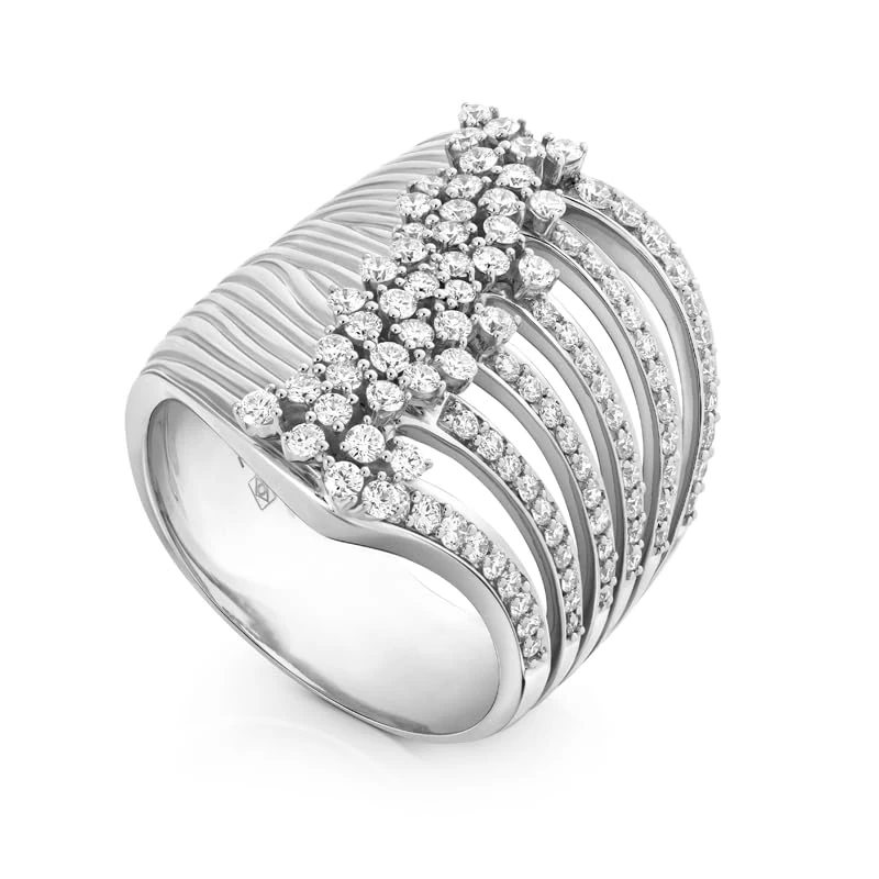 Hueb,18k Bahia White Gold Ring With 1.40 Cts Vs-Gh Diamonds,7