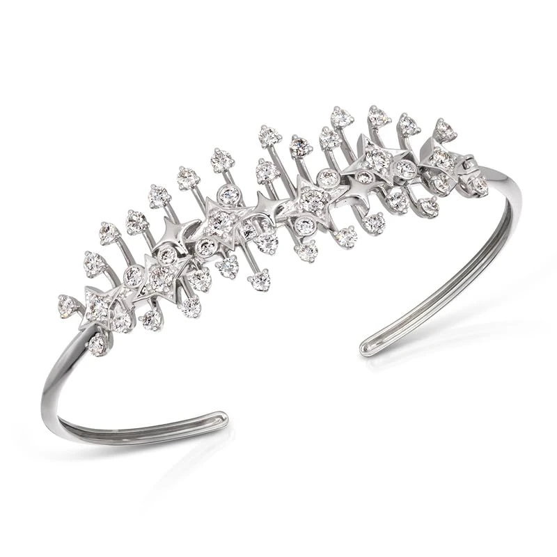 Hueb,18k Luminus White Gold Bracelet/bangle With 2.30 Cts Vs-Gh Diamonds,MEDIUM
