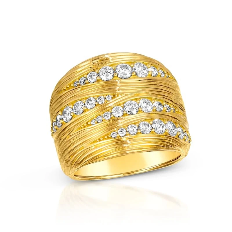 Hueb,18k Amazonia (buriti) Yellow Gold Ring With 1.08 Cts Vs-Gh Diamonds,7