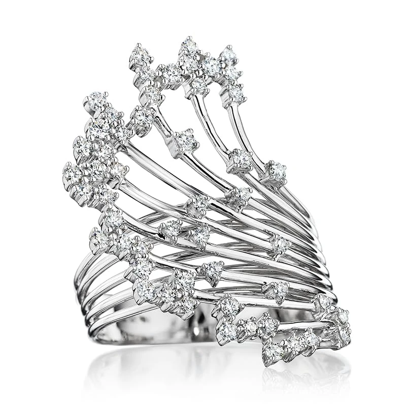 Hueb,18k Luminus White Gold Ring With 0.52 Cts Vs-Gh Diamonds,7