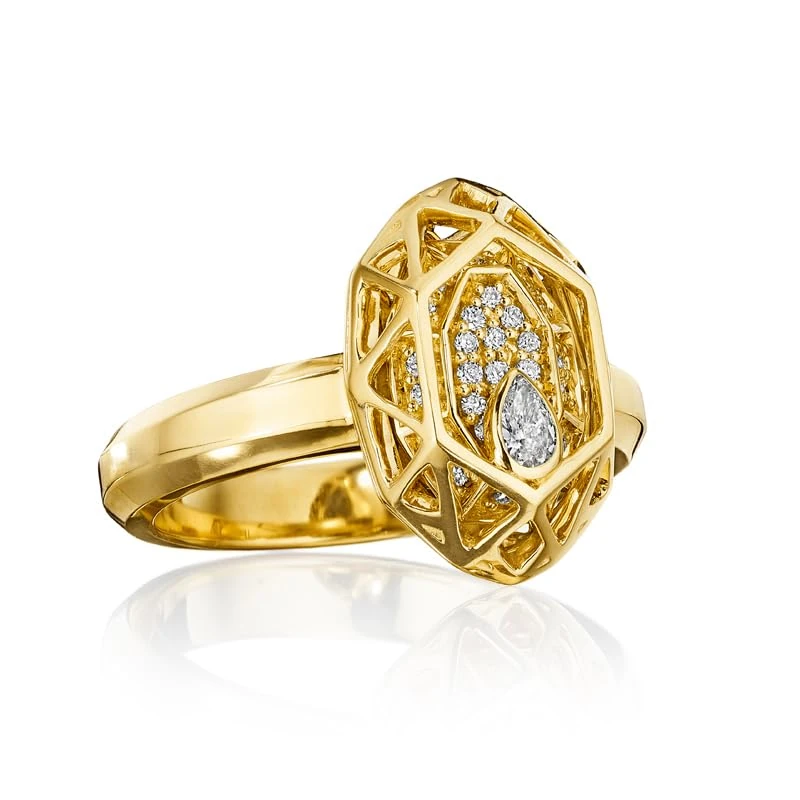 Hueb,18k Estelar Yellow Gold Ring With 0.19 Cts Vs-Gh Diamonds,7