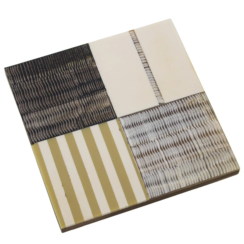 Set of 4 Posavasos Resin_10X10X0.8 cm - Image 1