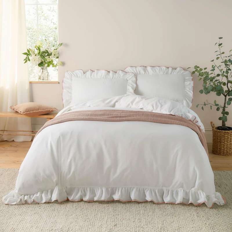 furn. Wylder Blousey Cotton Ruffle Duvet Cover Set – Ruffled Trim Luxury Bedding (Pink – Single)