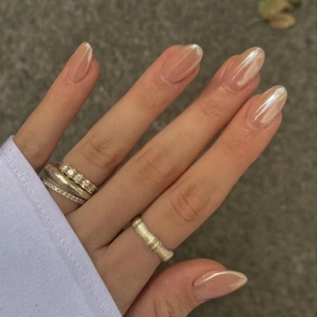 Chrome False Nails Short, SXVME Chrome Press On Nails Short Oval, Glazed Gel Fake Nails Press on, Cute Glitter Acrylic Nails Short Almond, Natural Stick on Nails for Women Daily Wear, Champagne