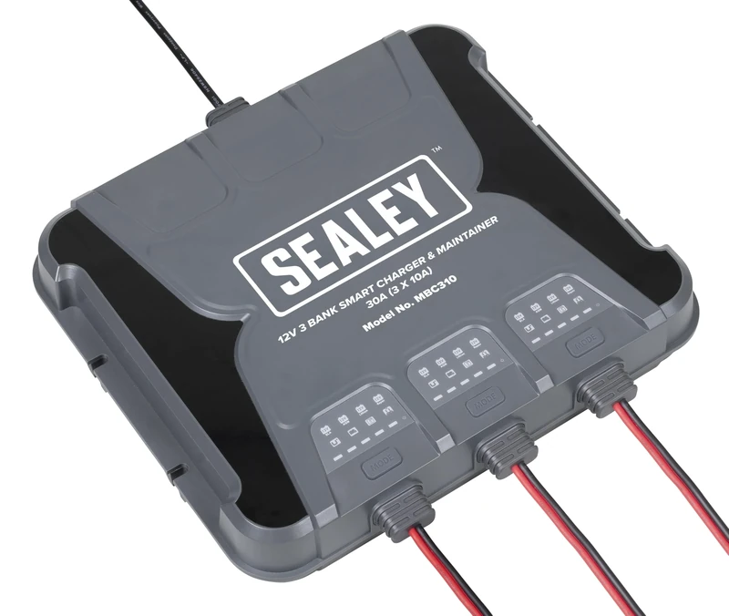 Sealey, 12V 3 Bank Smart Charger & Maintainer 30A (3 X 10A) - MBC310