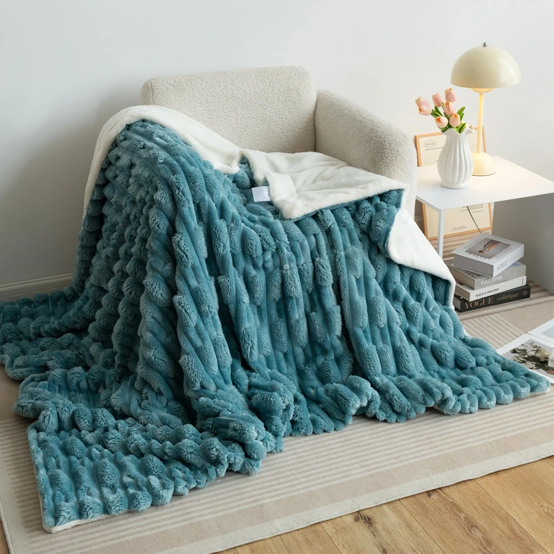 UKELER Sherpa Throw Blanket 60 × 80 inch Bamboo Stripe Design Cozy Fleece Blanket for Bed Couch Sofa Camping, Great Gift for Mother's Day, Father's Day, Thanksgiving, Christmas,New Year's Day, Blue