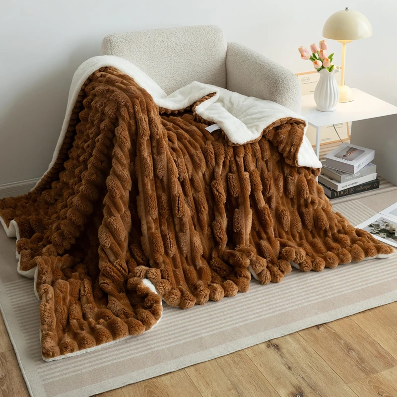 UKELER Sherpa Fleece Blanket 60 × 80 inch, Ultra Soft Twin Size Bed Blankets for All Season, Cozy Plush Floral Throw Blanket for Bed Couch Sofa Office Camping, Coffee