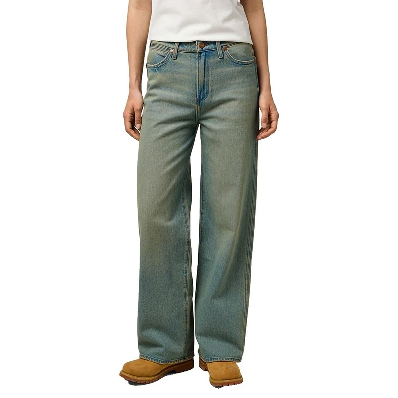 Wrangler Women's Loose Straight Jeans, Silver Lake, 24W x 32L