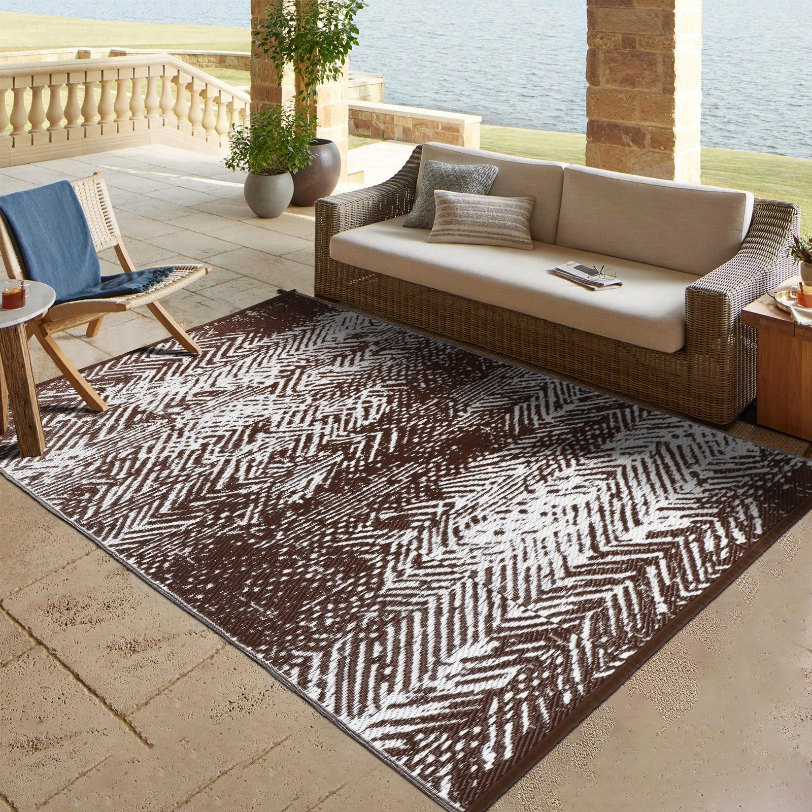 TUKDAK Outdoor Rug for Patios Waterproof 120×180 cm, Brown UV Resistant Recycled Plastic Mat for Garden, Reversible Large Balcony Carpet, Lightweight Indoor&Outdoor Rugs for Beach Camping RV Patio