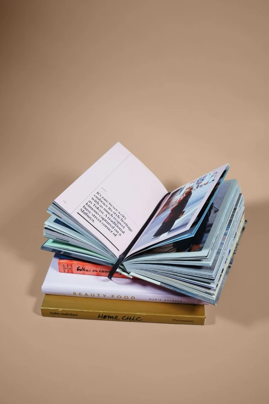 The Creative Writer's Notebook: A Guided Journal for Inspiration and Ideas: Unlock Your Creativity, Organize Your Thoughts, and Fuel Your Writing Passion