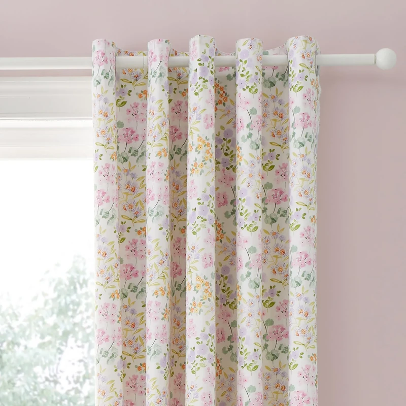 Dreams & Drapes Ditzy Floral Eyelet Curtains – W66 x L72 (168x183cm) – 2 Lined Panels – Reversible Look – Lilac & White – Polycotton Matching Bedding Available