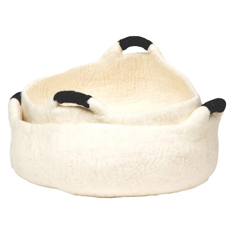 Dharma Dog Karma Cat, Comfortable Basket with Handles for Dogs and Cats, Ideal for Indoors, Elegant Design, Easy to Clean, Colour: White, Size S 36 x 36 x 10 cm