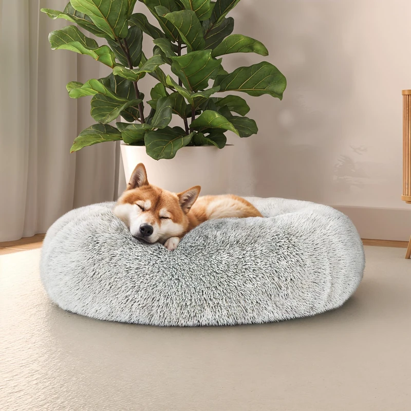 Italian Bed Linen Soft Dreams Dog and Cat Bed Cream 60 x 60 cm