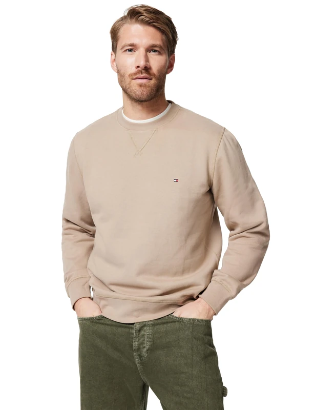Tommy Hilfiger Men’s Seasonal Fleece Round Neck Sweatshirt, Beige (Coastal Taupe), M