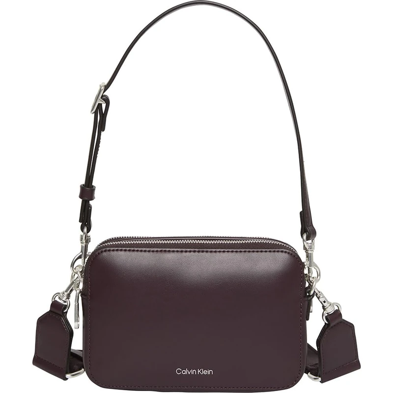 Calvin Klein Women's WEBBING DOUBLE STRAP CAMERA BAG LV04F3165G Crossover, Red (Fudge), One Size