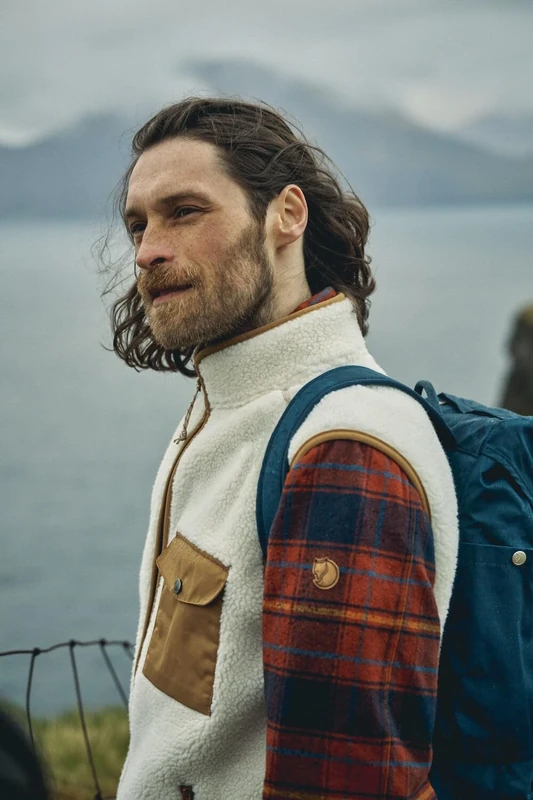 FJALLRAVEN 87073-030-352 Vardag Pile Fleece Vest M Sports vest Men's Dark Grey-Maroon Size S