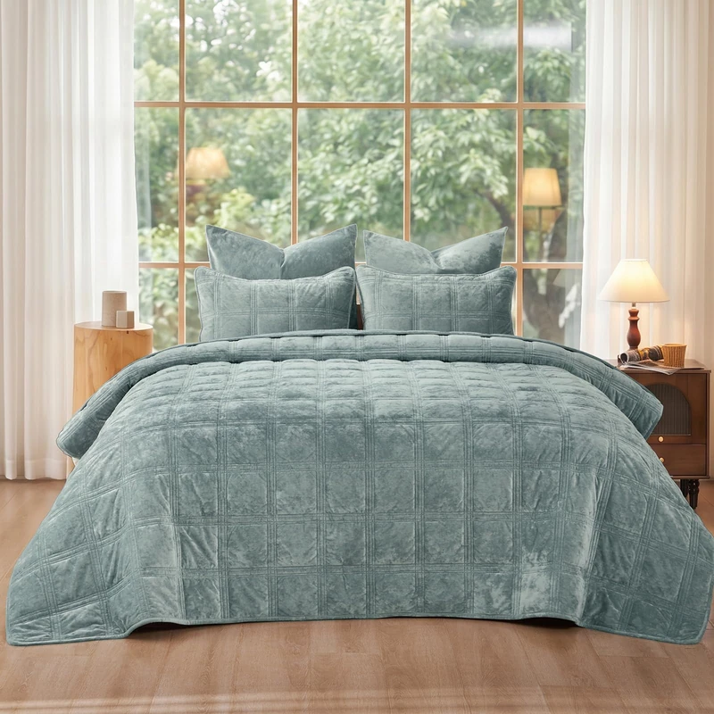 PHF Ultra Soft Velvet Quilt Set King Size 108" x 92" - 3PCS Luxurious Cozy with Diamond Pattern, Breathable Quilted Bedspread, Home Decor Gift, 1 Coverlet with 2 Matching Shams, Dusty Blue
