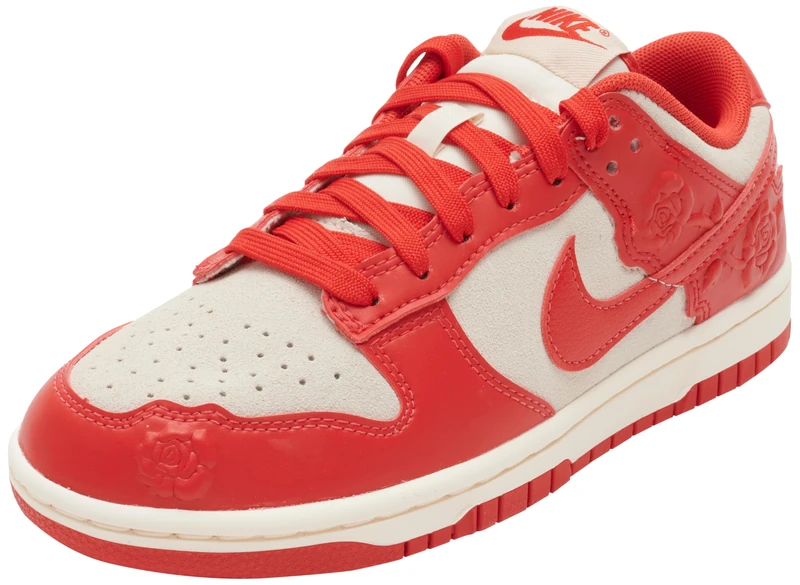 NIKE HF1986-100 Dunk Low Women Coconut Milk/University RED-Pale Ivory UK 3