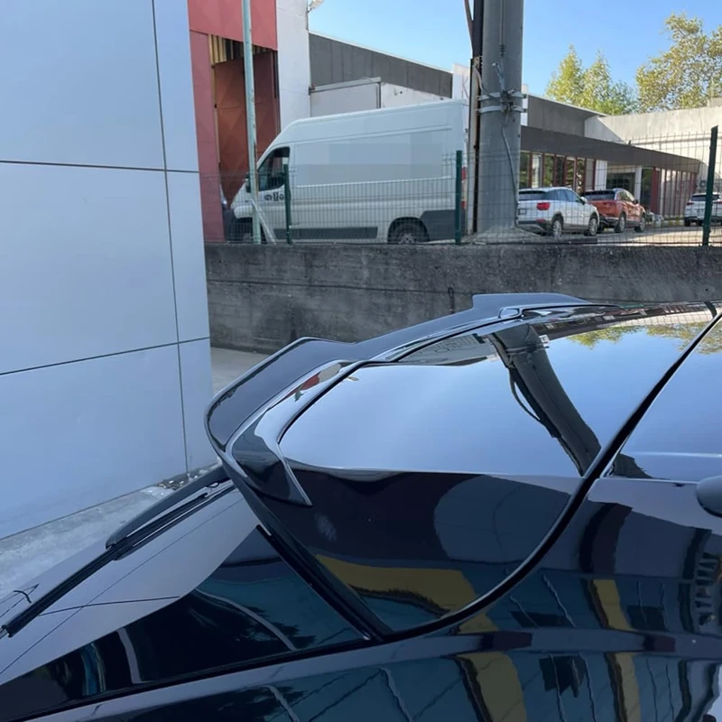Oneway Roof Spoiler (Cap) compatible with Audi RS Q8 MK1 2019- - Gloss black