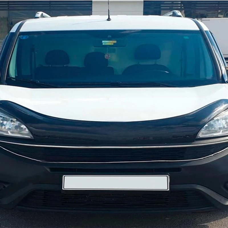 Oneway Bonnet Protector compatible with Fiat Doblo 2nd Gen. Facelift 2015-2020 - Gloss black