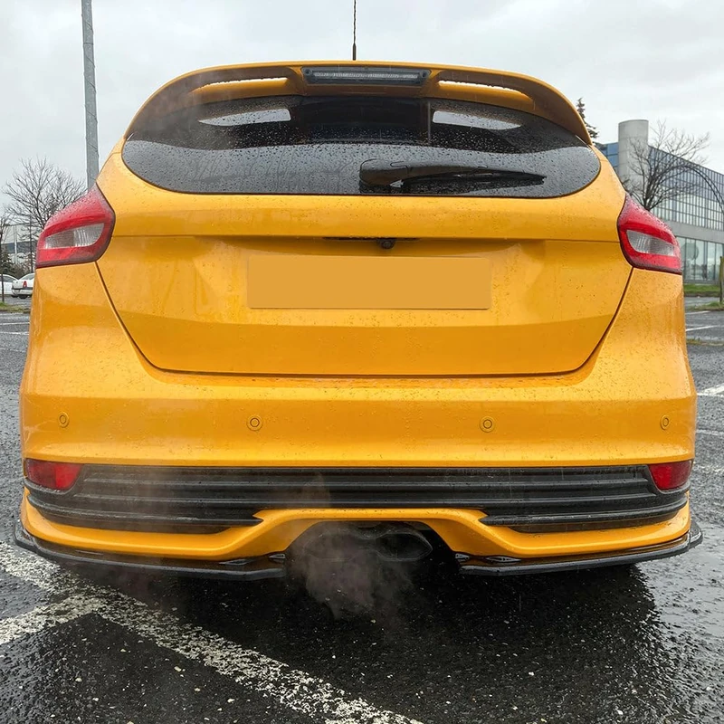 Oneway Rear Side Diffusors compatible with Ford Focus ST MK3 Facelift 2015-2018 - Gloss black
