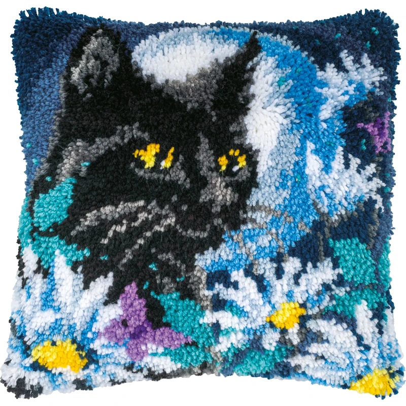 Vervaco Kitten Stitch Embroidery Cushion Beginner DIY Cat in The Night Latch Hook Complete Kit Home Decoration Manual Leisure Craft Approx. 40 x 40 cm Embroidery