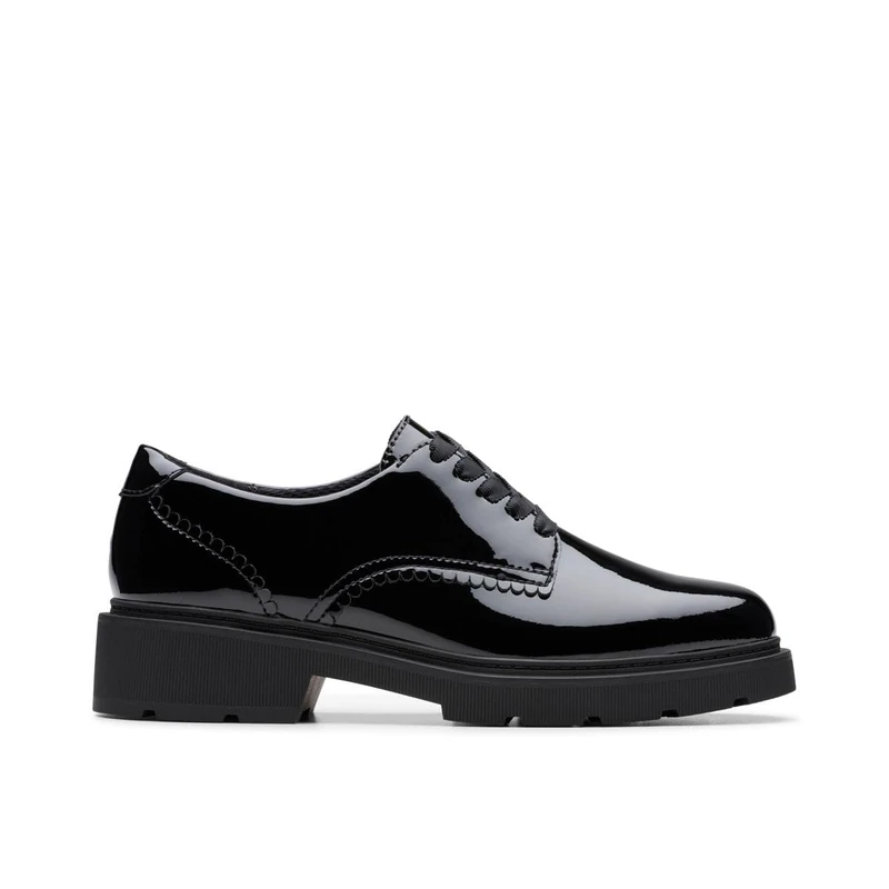 Clarks Eris Pure Y. Childrens Black Pat, 7
